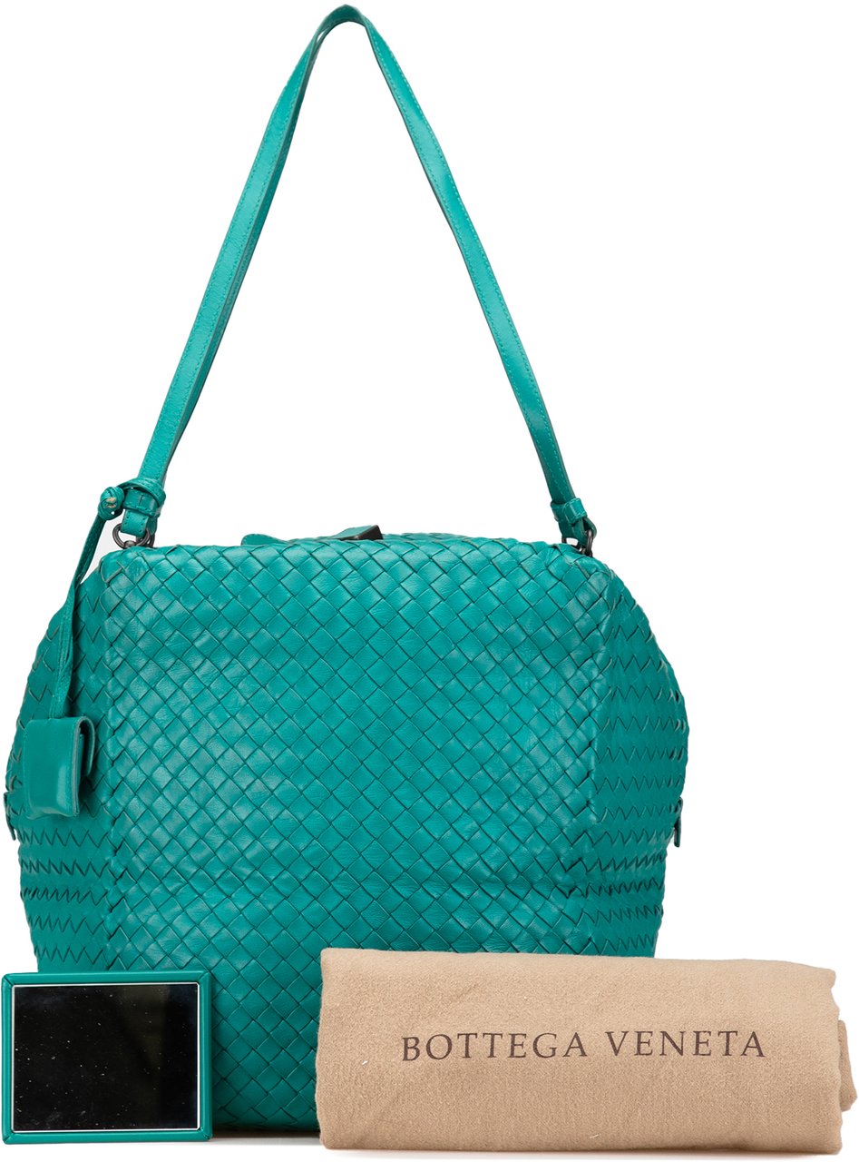 Bottega Veneta Nappa Intrecciato Cube Shoulder Bag Blauw