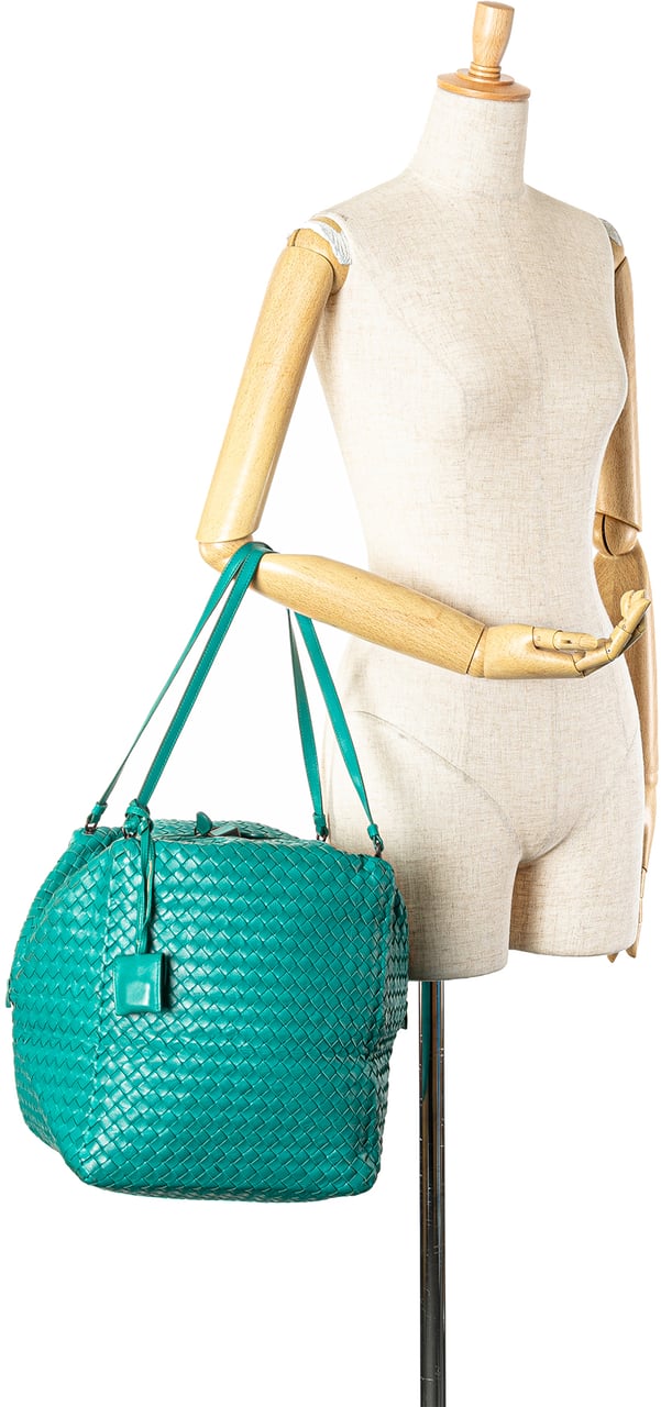 Bottega Veneta Nappa Intrecciato Cube Shoulder Bag Blauw