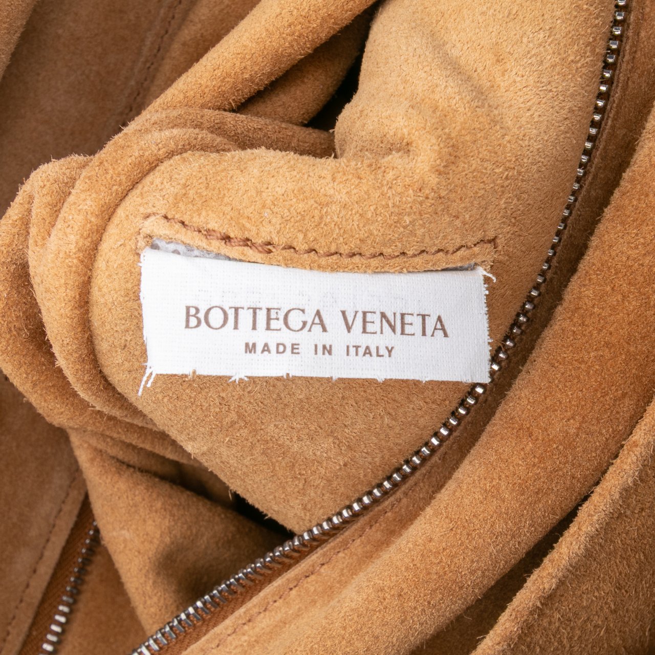 Bottega Veneta Medium Calfskin Maxi Intrecciato Arco Bag Wit