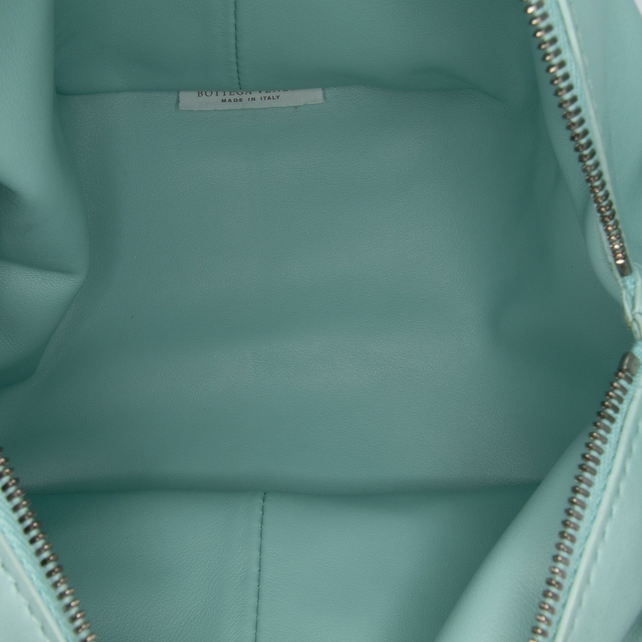 Bottega Veneta Mini Calfskin Double Knot Bag Blauw