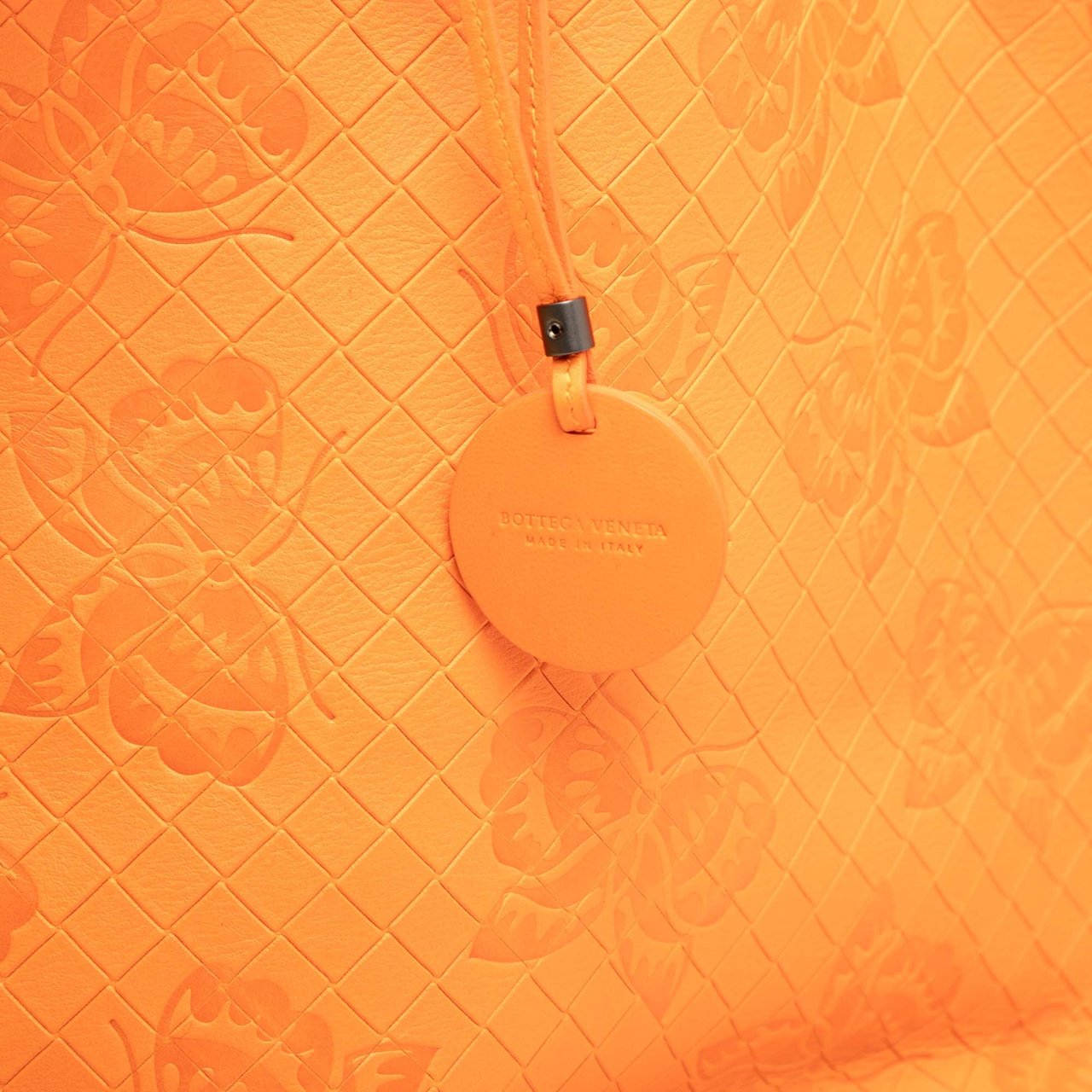 Bottega Veneta Nappa Intrecciomirage Butterfly Tote Oranje