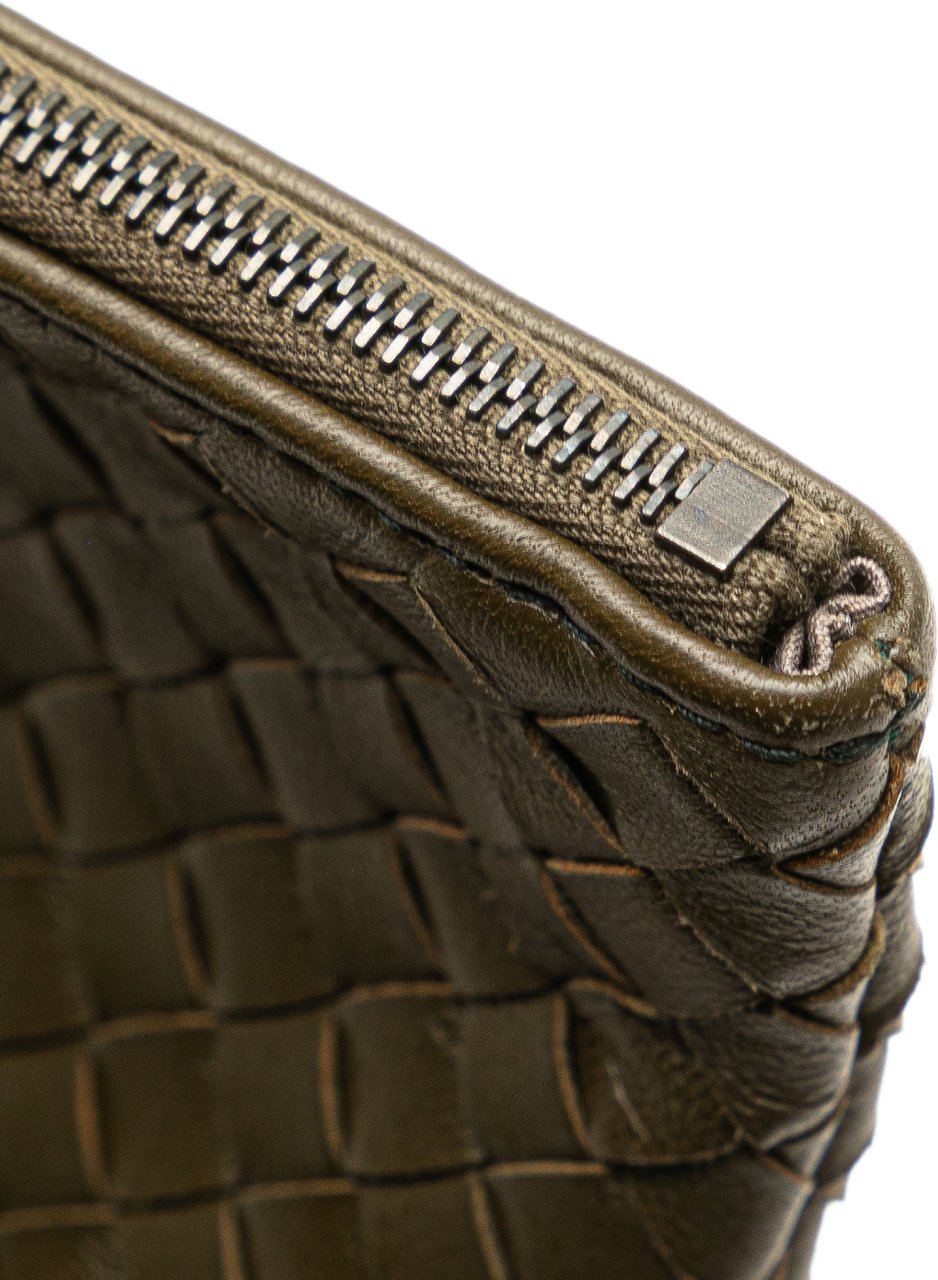 Bottega Veneta Nappa Intrecciato Stitched Clutch Bruin