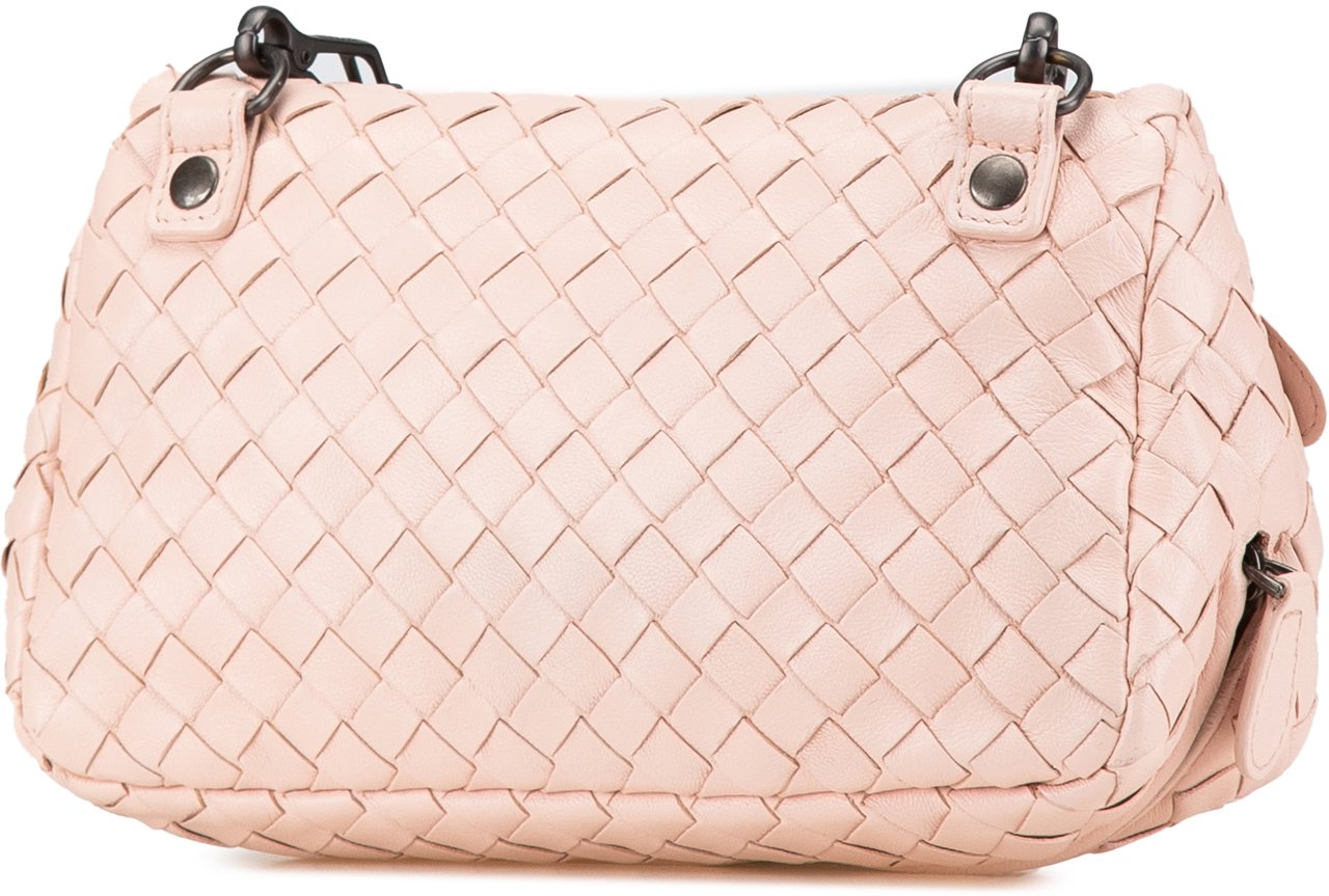 Bottega Veneta Leather Intrecciato Chain Flap Crossbody Roze