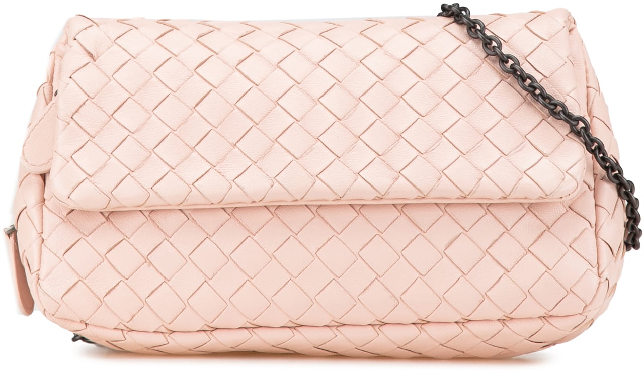 Bottega Veneta Leather Intrecciato Chain Flap Crossbody Roze