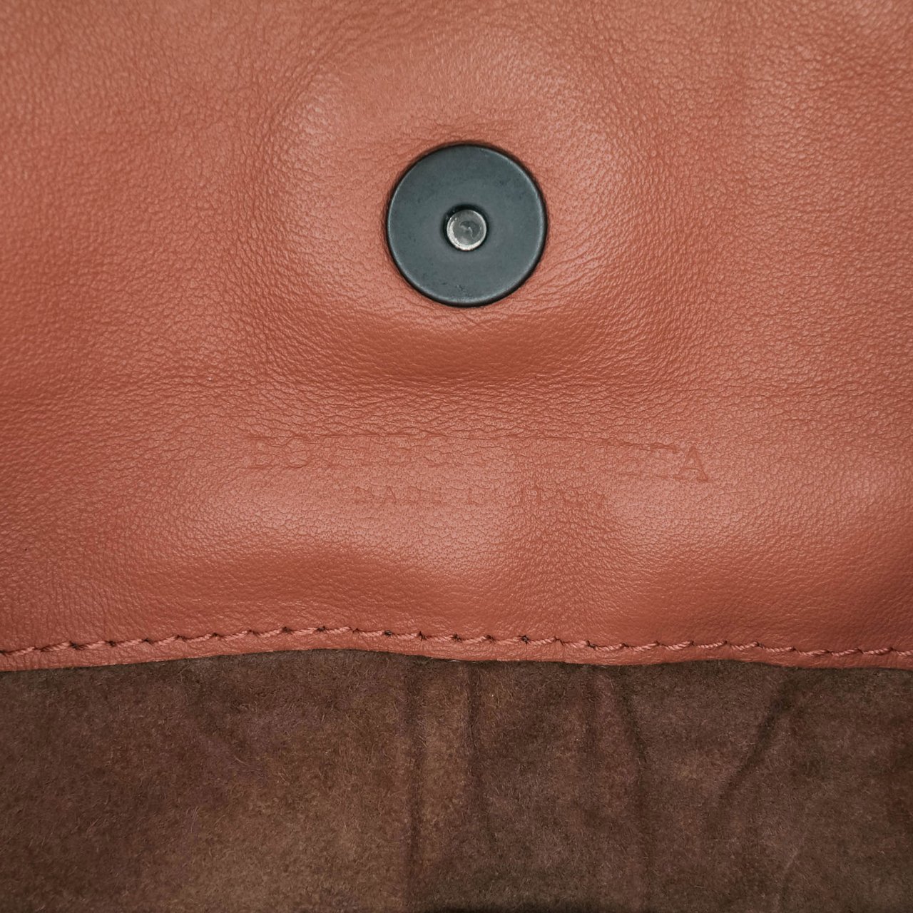 Bottega Veneta Medium Nappa Intrecciato Double Chain Tote Roze