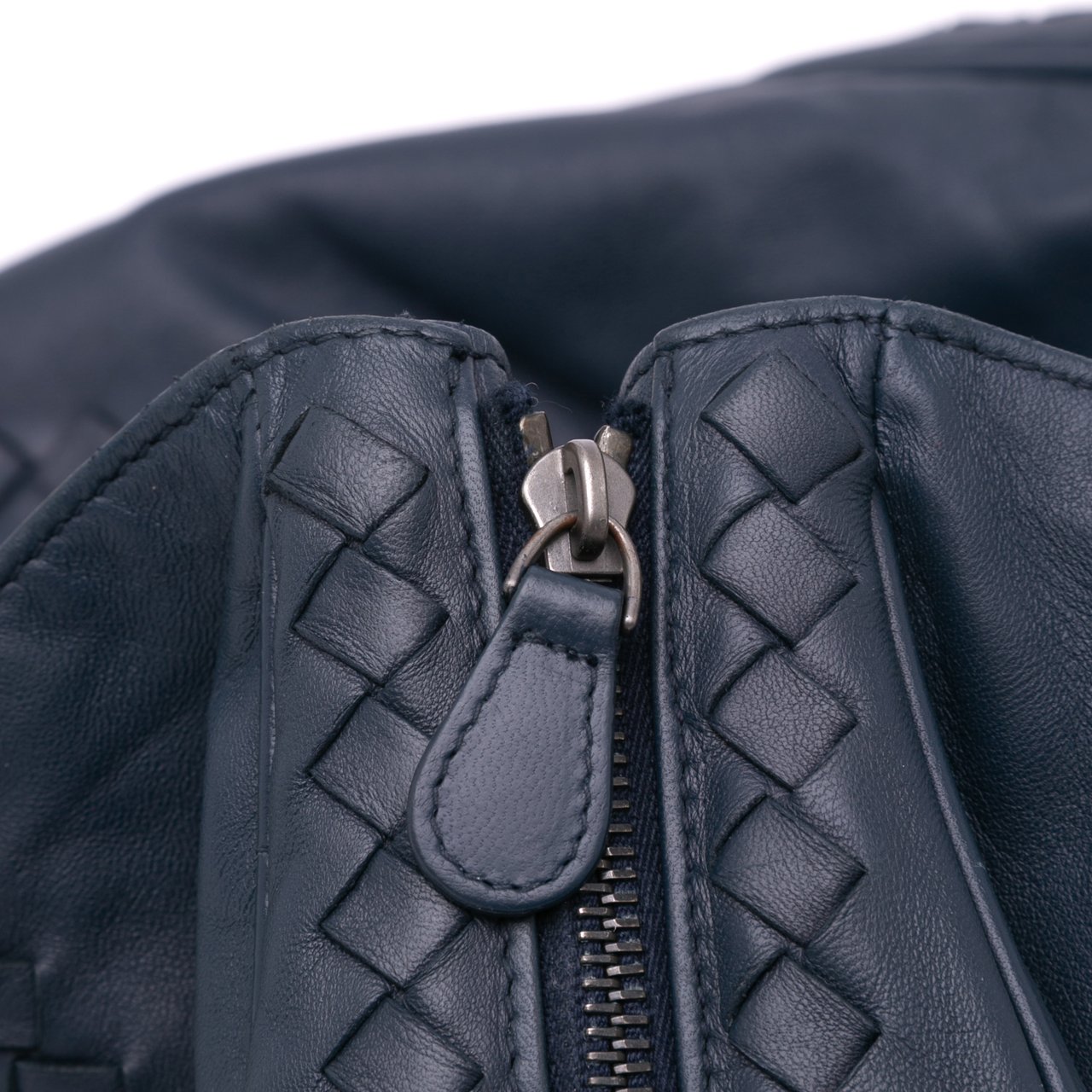 Bottega Veneta Nappa Intrecciato Tote Blauw