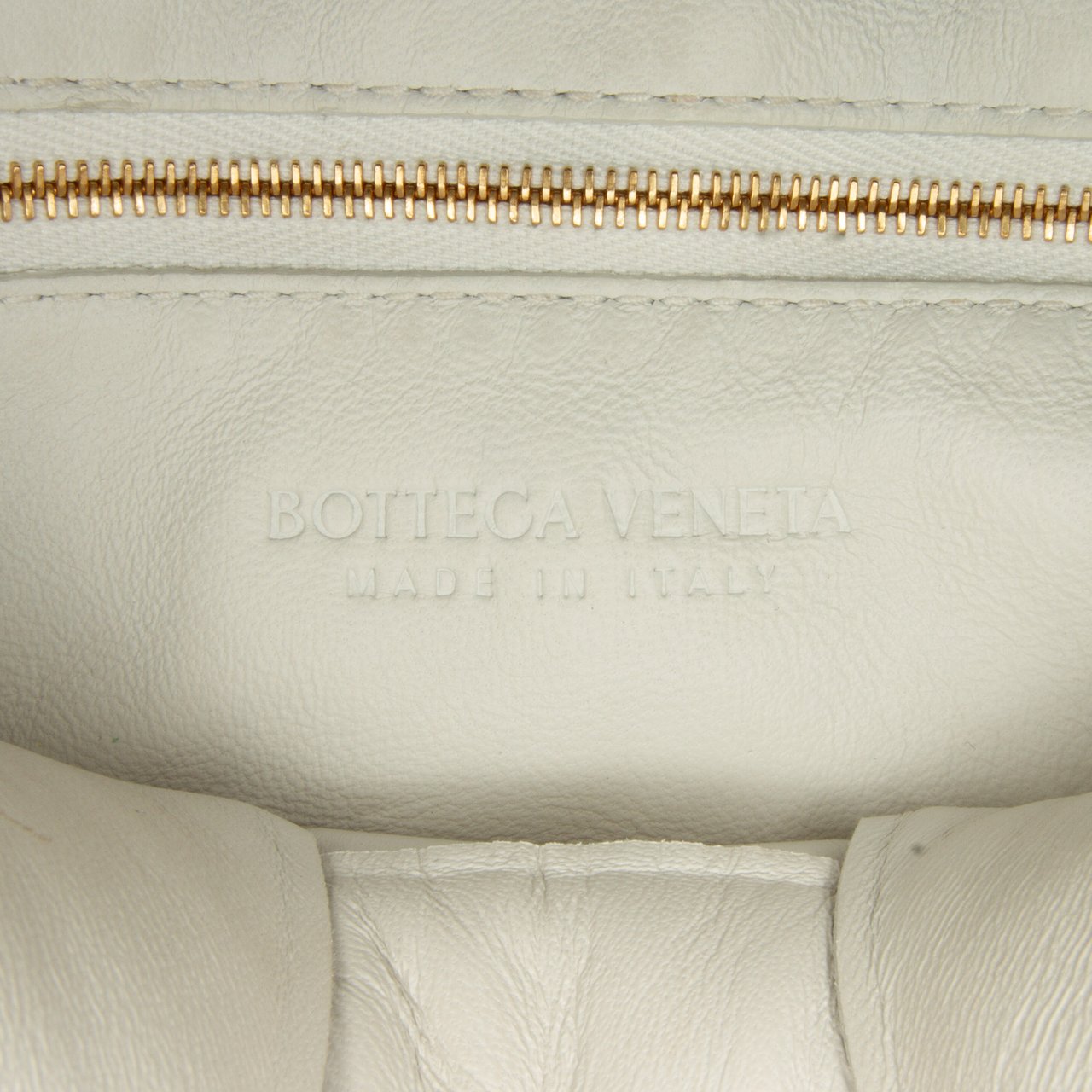 Bottega Veneta Nappa Intrecciato Padded Chain Cassette Satchel Wit