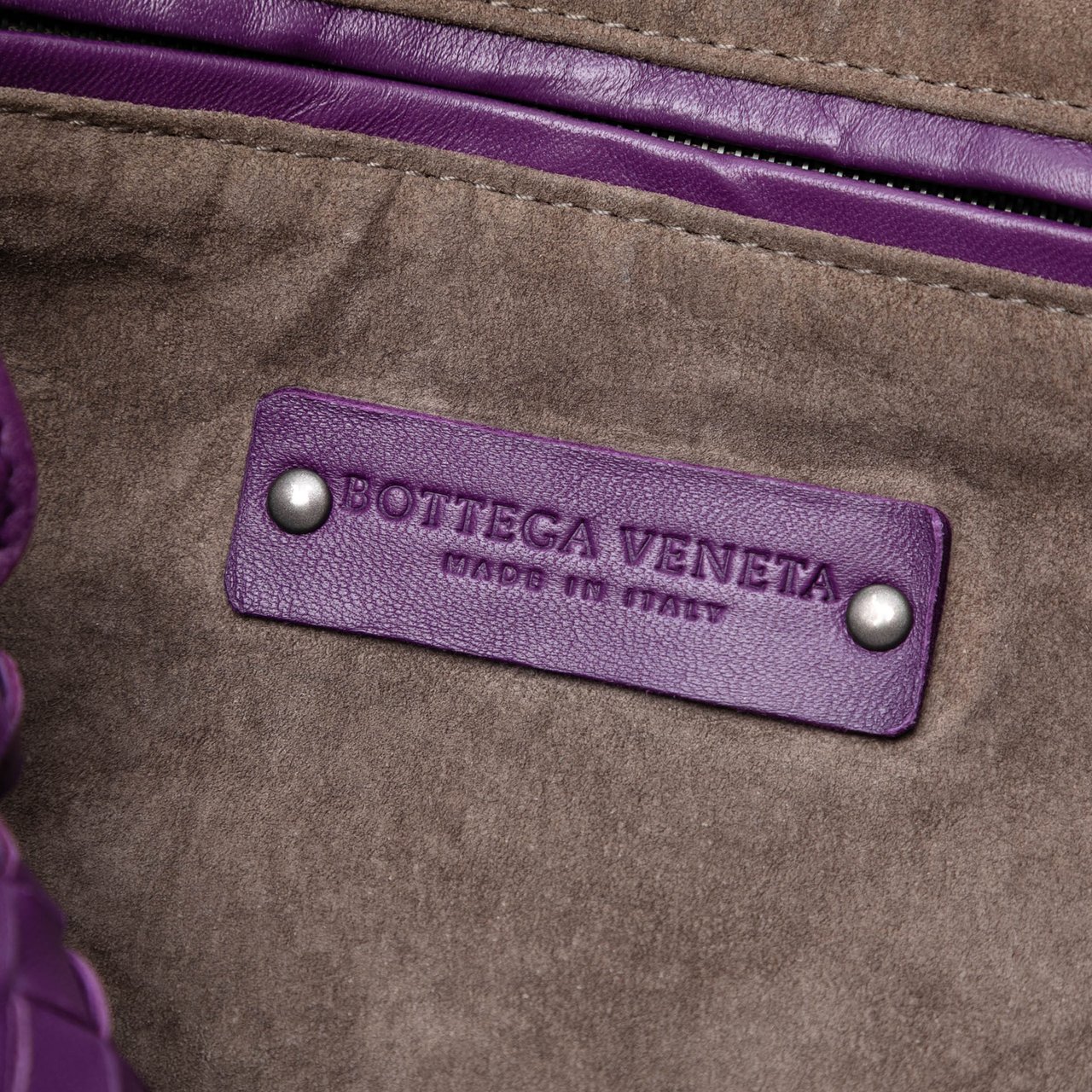 Bottega Veneta Nappa Intrecciato Nodini Crossbody Paars