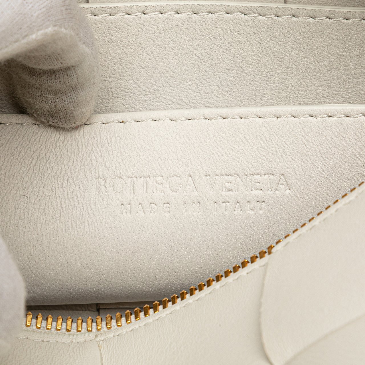 Bottega Veneta Small Lambskin Intrecciato Brick Cassette Wit