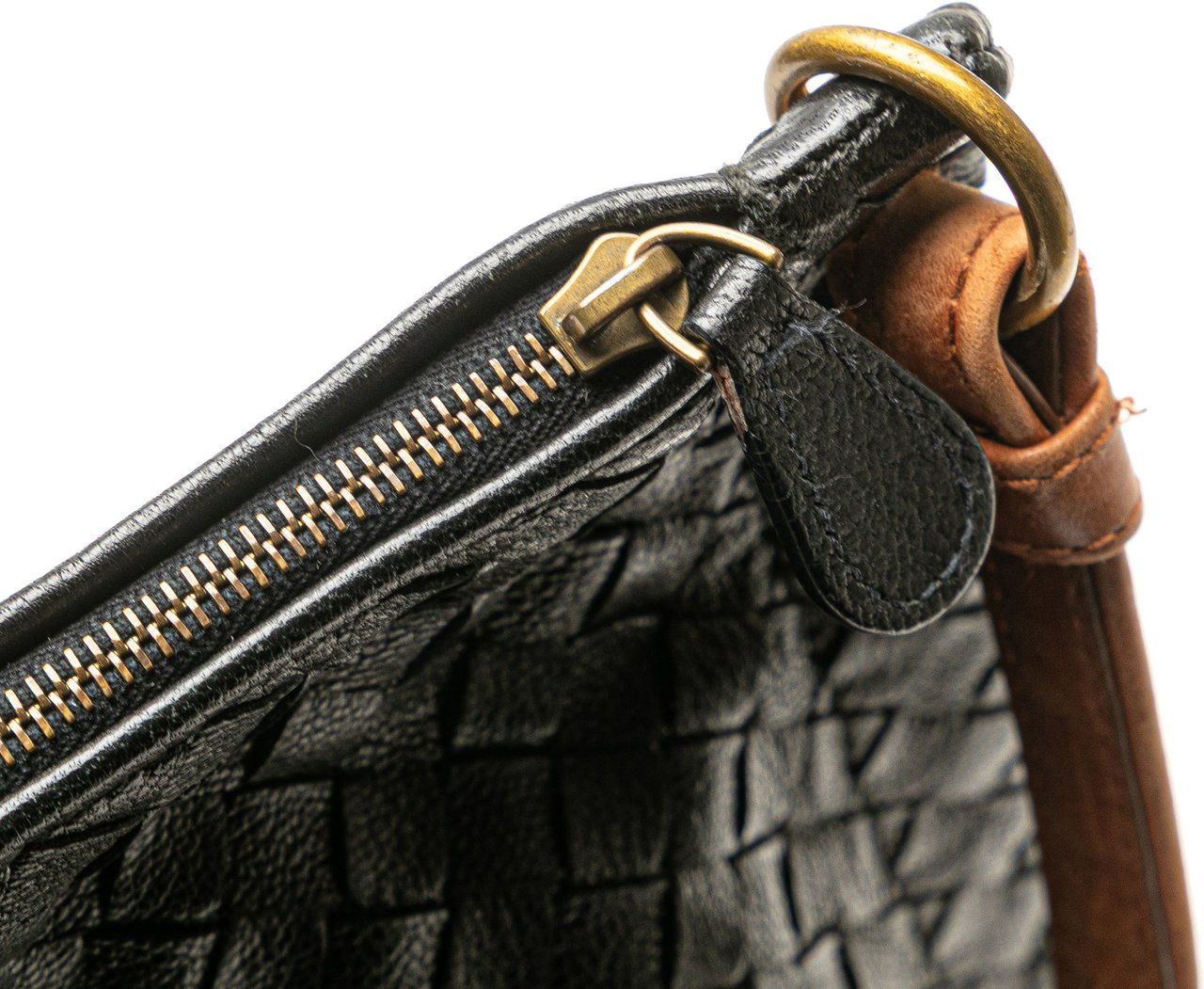 Bottega Veneta Nappa Intrecciato Shoulder Bag Zwart