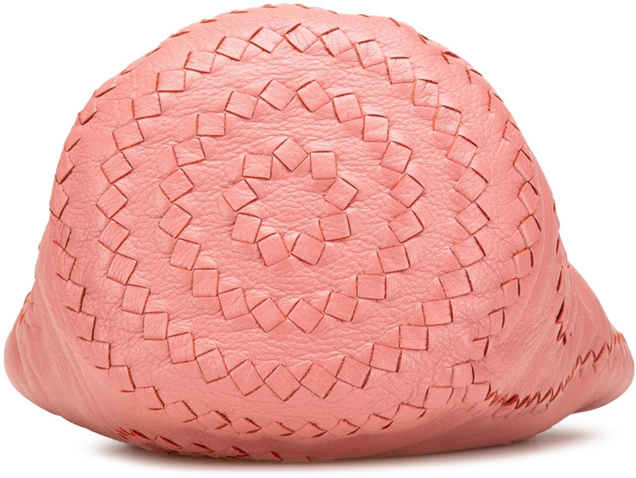 Bottega Veneta Small Intrecciato Trimmed Cervo Bucket Bag Roze