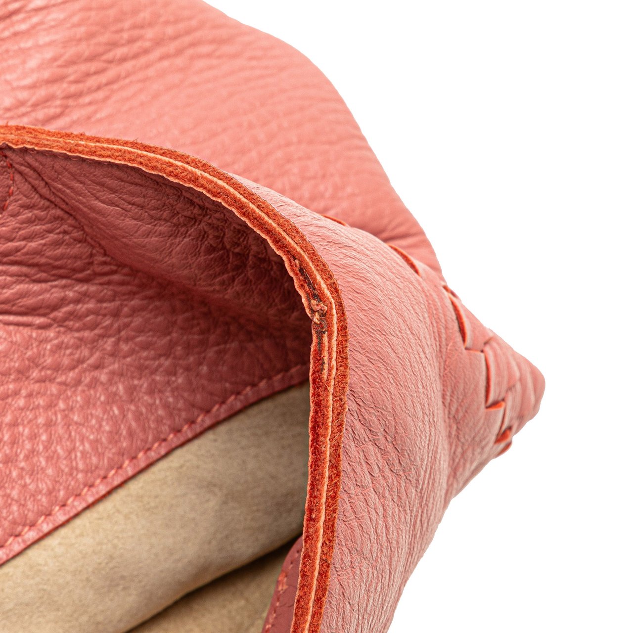Bottega Veneta Small Intrecciato Trimmed Cervo Bucket Bag Roze