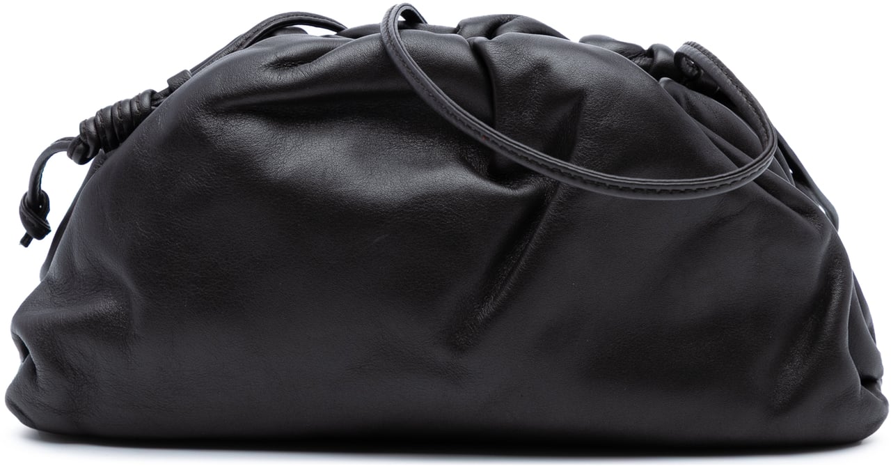 Bottega Veneta Lambskin The Mini Pouch Crossbody Zwart