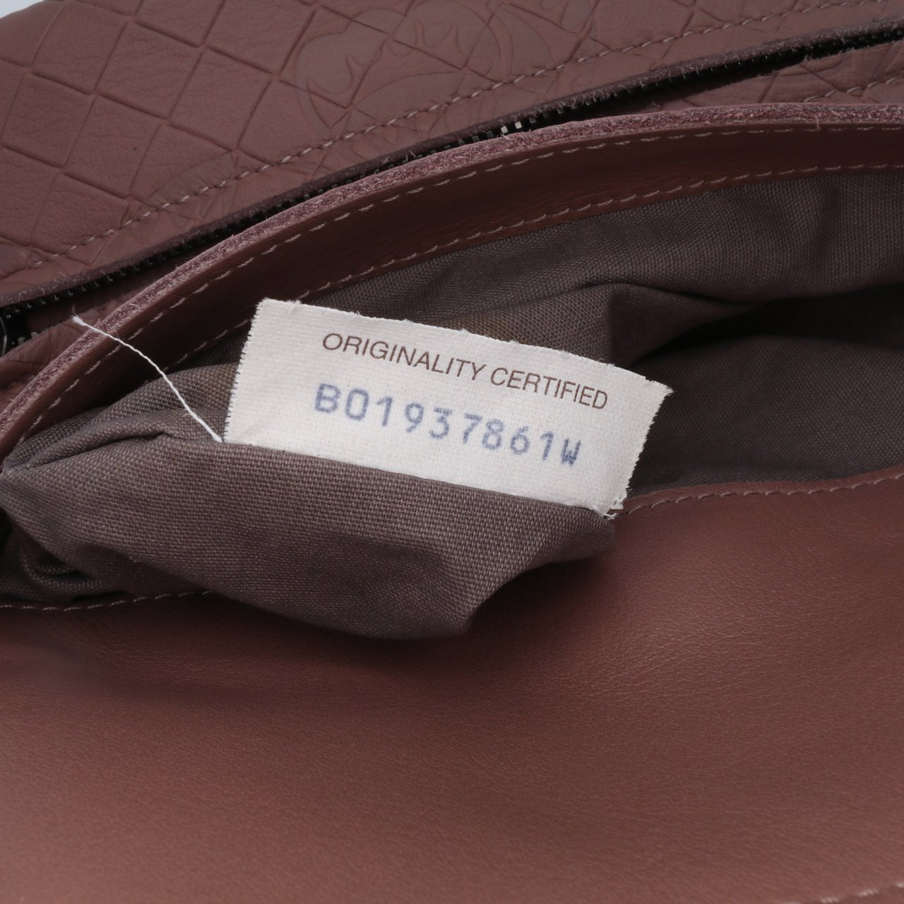 Bottega Veneta Small Calfskin Intrecciomirage Embossed Butterfly Chain Crossbody Roze