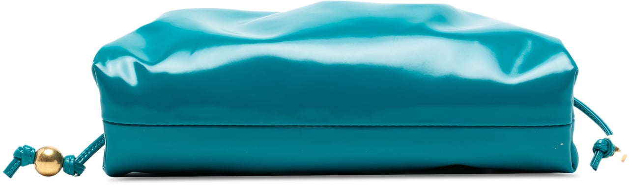 Bottega Veneta Patent Beaded Strap The Mini Pouch Crossbody Blauw