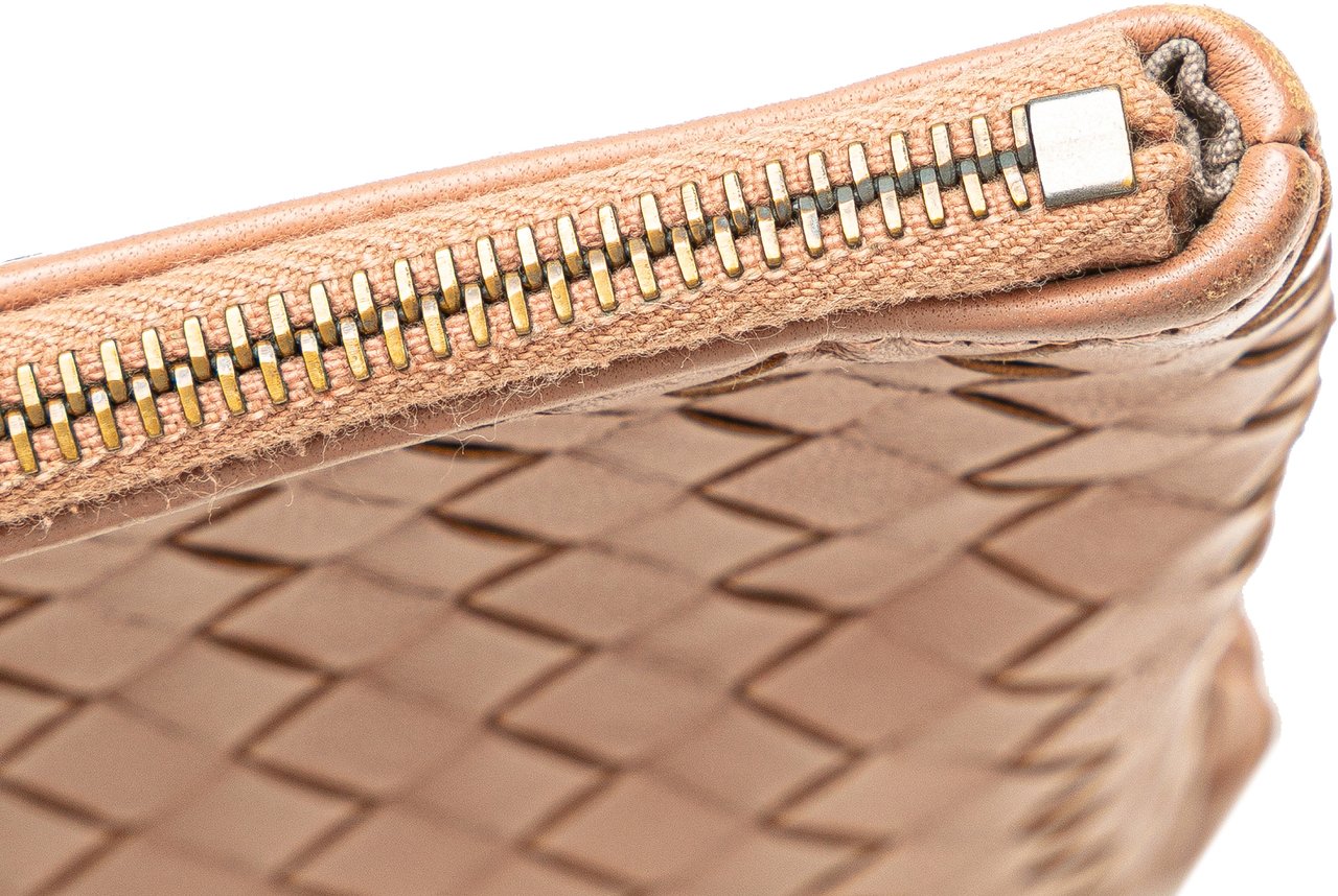 Bottega Veneta Nappa Intrecciato Clutch Bruin