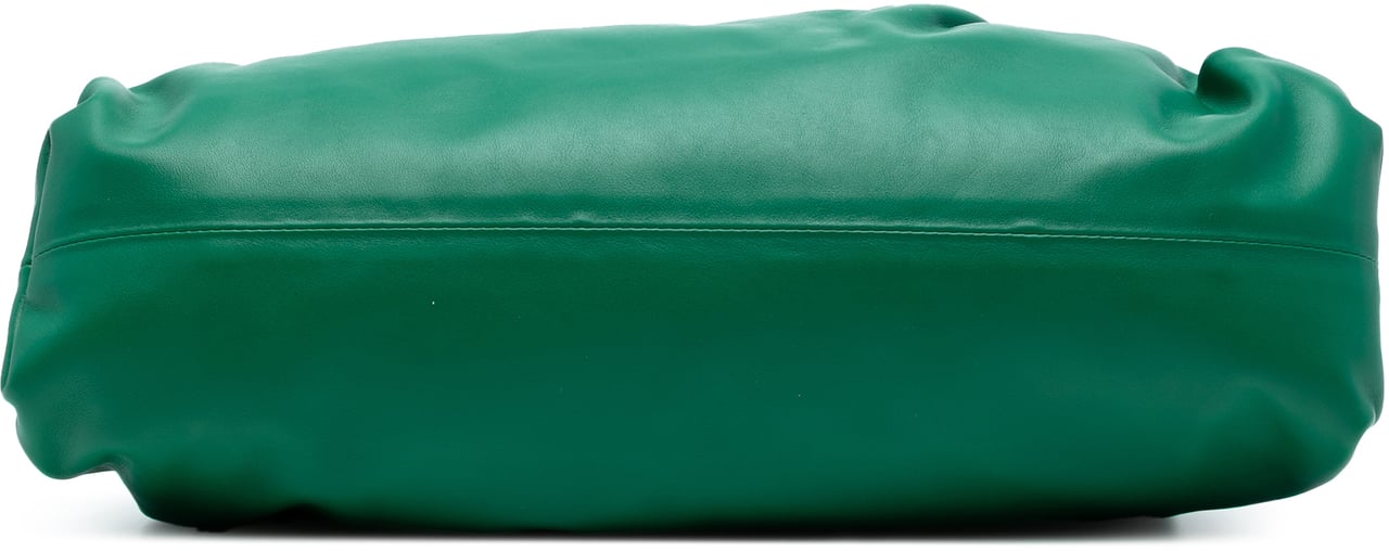 Bottega Veneta Lambskin The Pouch Groen