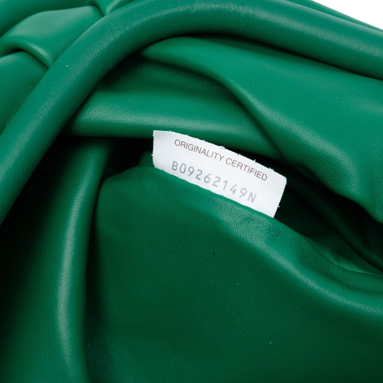 Bottega Veneta Lambskin The Pouch Groen