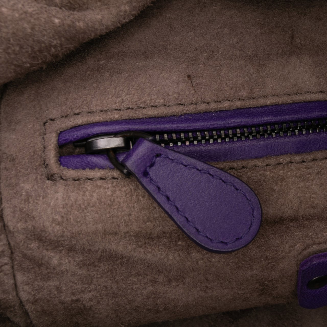 Bottega Veneta Nappa Intrecciato Cube Crossbody Paars