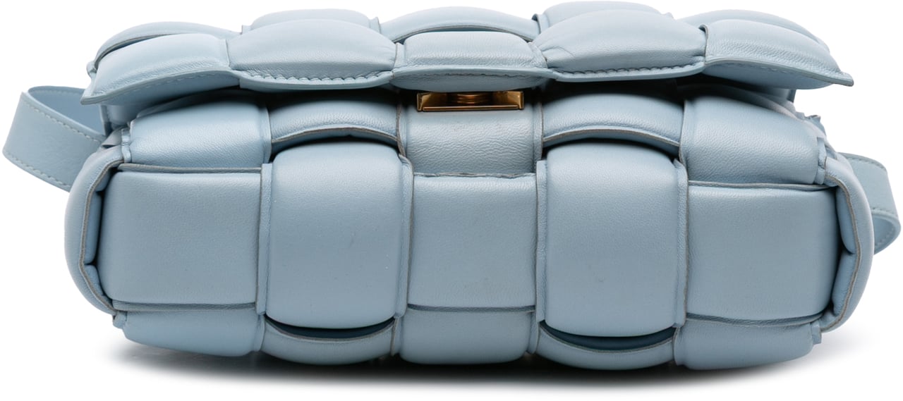 Bottega Veneta Nappa Intrecciato Padded Cassette Crossbody Blauw