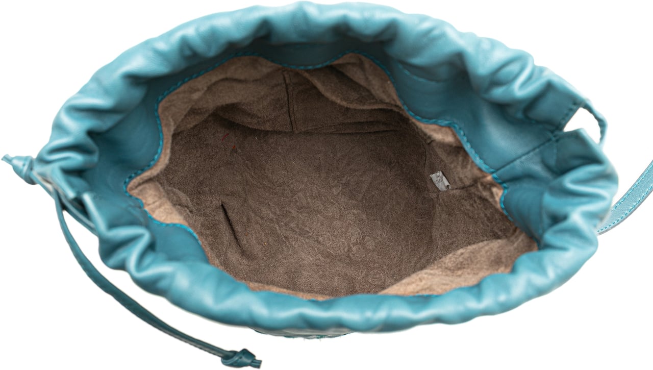 Bottega Veneta Nappa Intrecciato Bucket Blauw