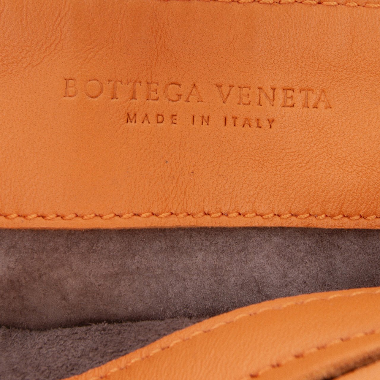 Bottega Veneta Nappa Intrecciato Flap Crossbody Oranje