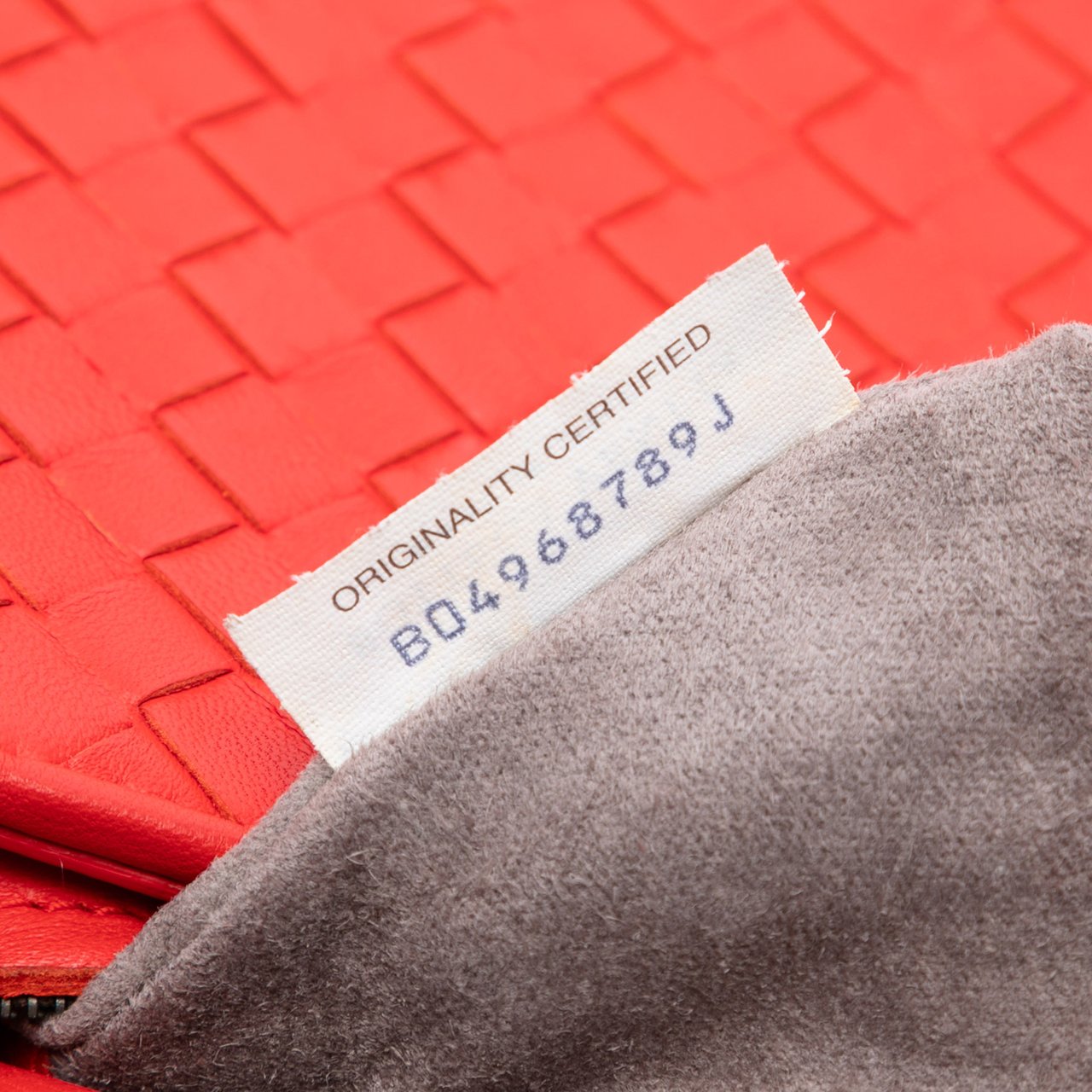 Bottega Veneta Medium Nappa Intrecciato Olimpia Shoulder Bag Rood