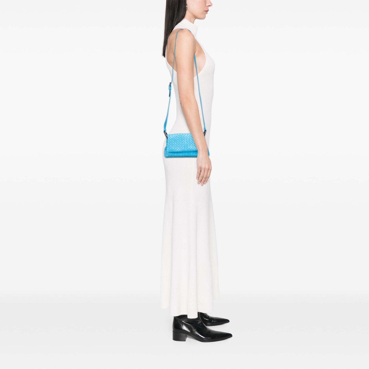 Bottega Veneta Nappa Intrecciato Flap Crossbody Blauw