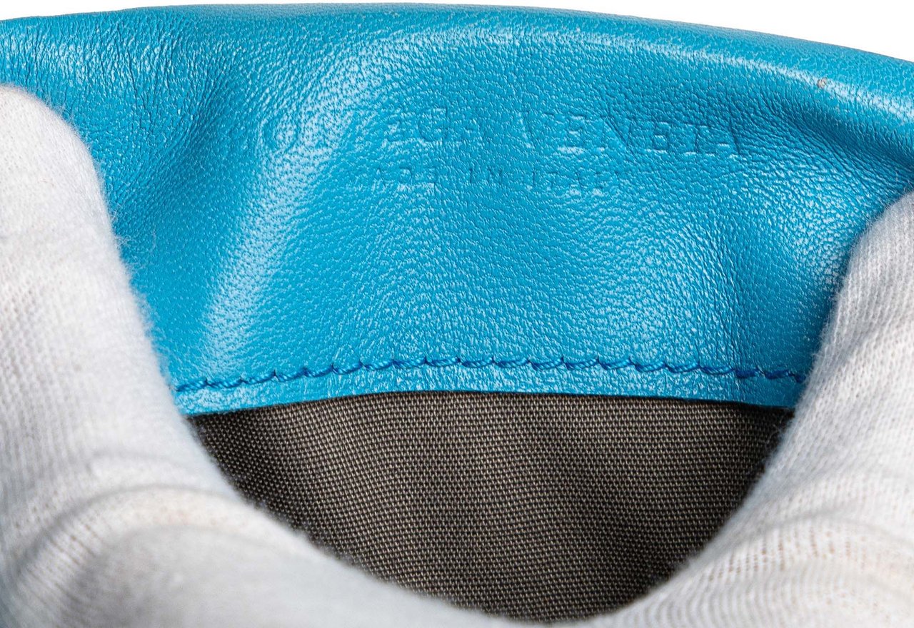 Bottega Veneta Nappa Intrecciato Flap Crossbody Blauw