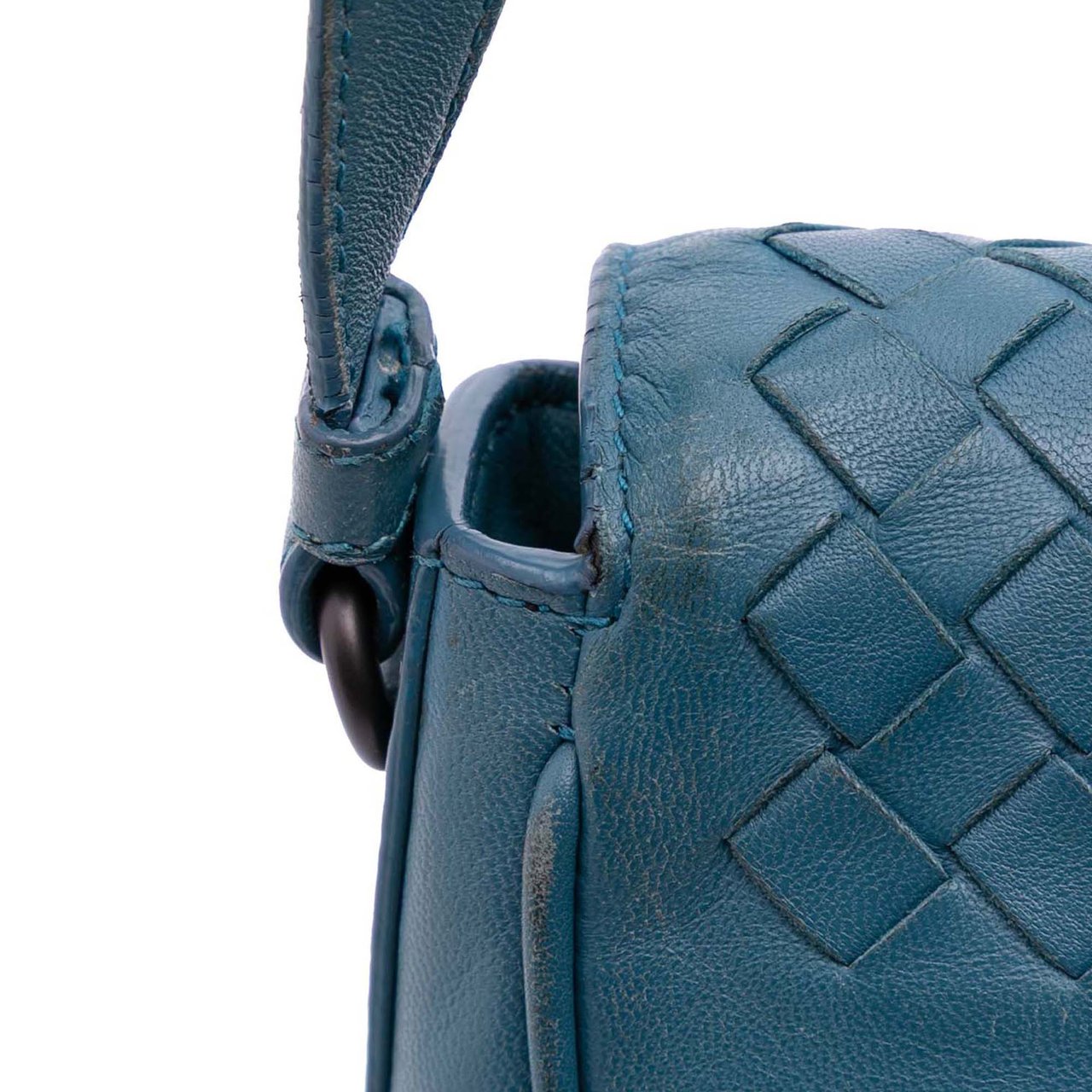 Bottega Veneta Intrecciato Trimmed Nappa Flap Crossbody Blauw