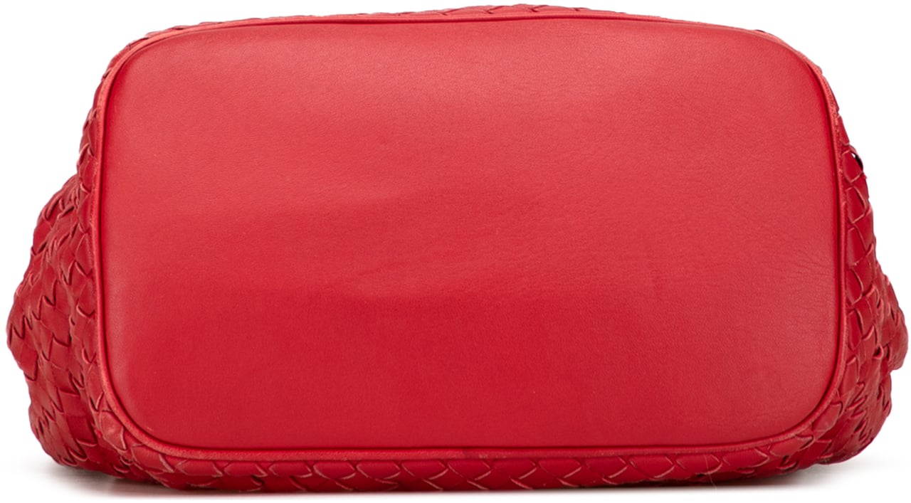 Bottega Veneta Nappa Intrecciato Bucket Bag Rood