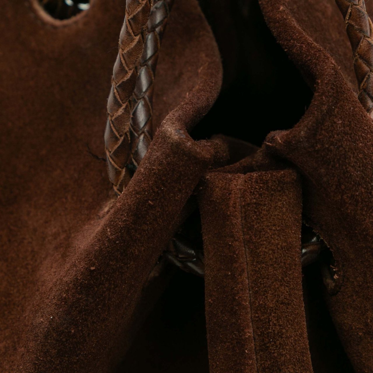 Bottega Veneta Suede Bucket Bag Bruin
