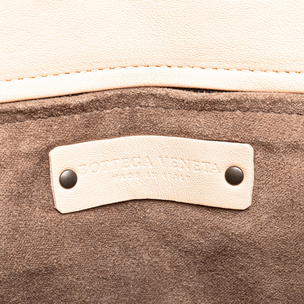 Bottega Veneta Medium Nappa Intrecciato Glimmer Tote Roze