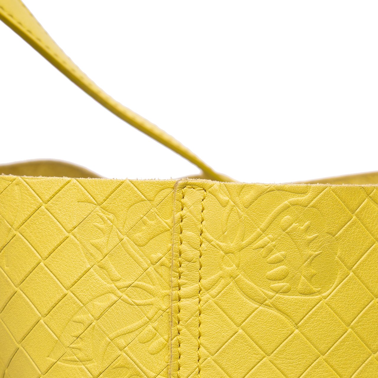 Bottega Veneta Leather Intrecciomirage Butterfly Tote Geel