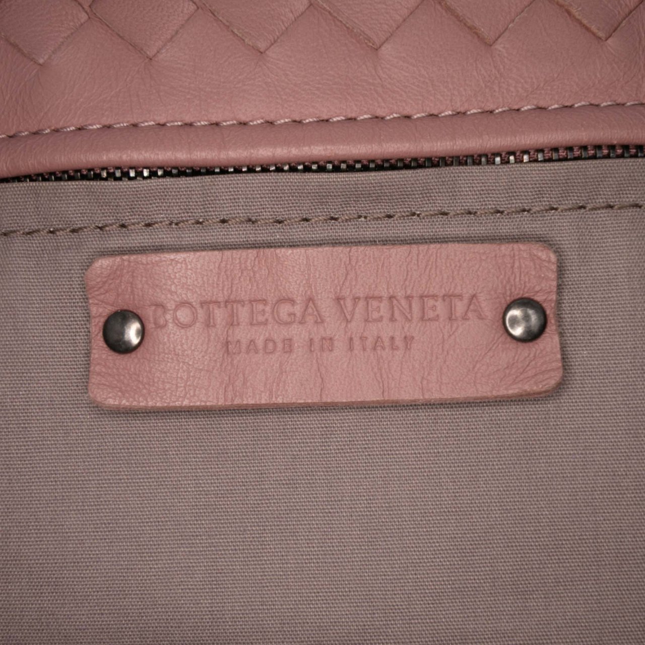Bottega Veneta Large Nappa Intrecciato Capri Tote Roze