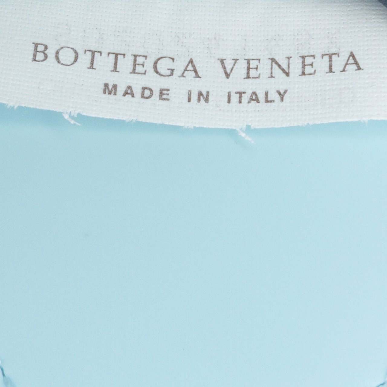 Bottega Veneta Mini Nylon Intrecciato Padded Tech Cassette Crossbody Blauw