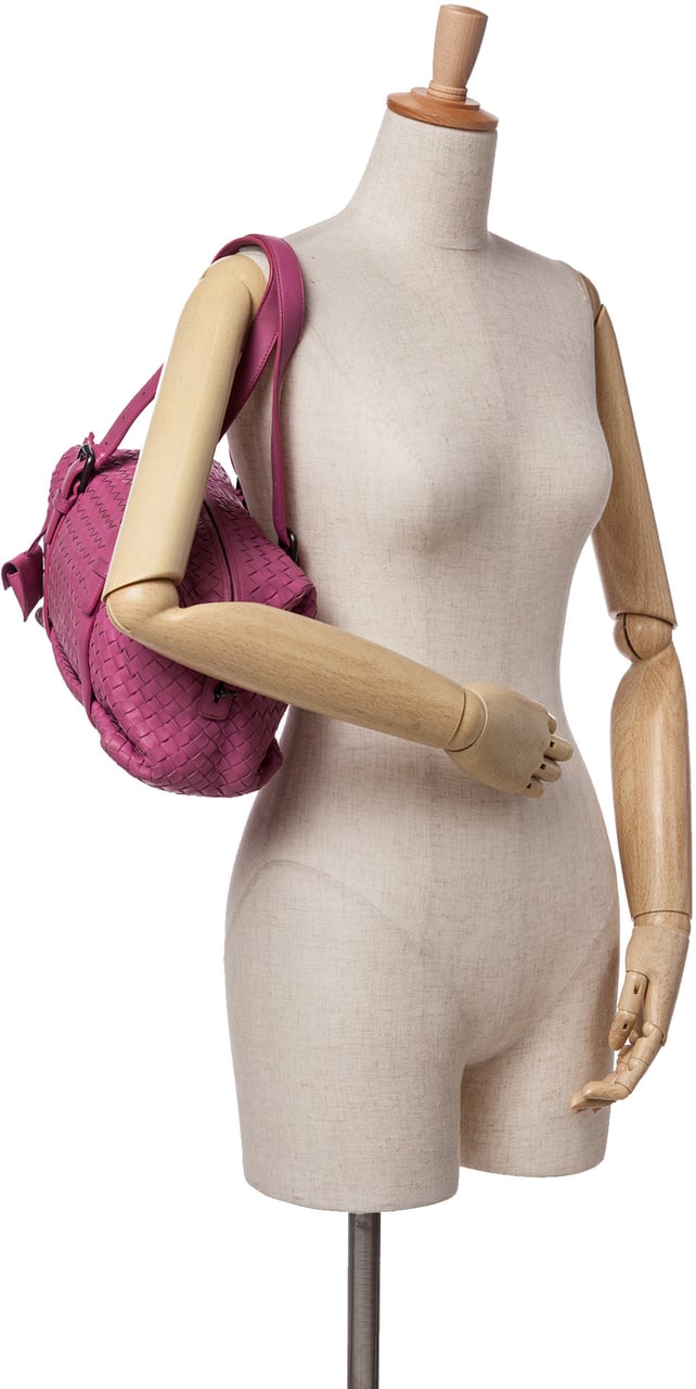 Bottega Veneta Nappa Intrecciato Montaigne Shoulder Bag Roze