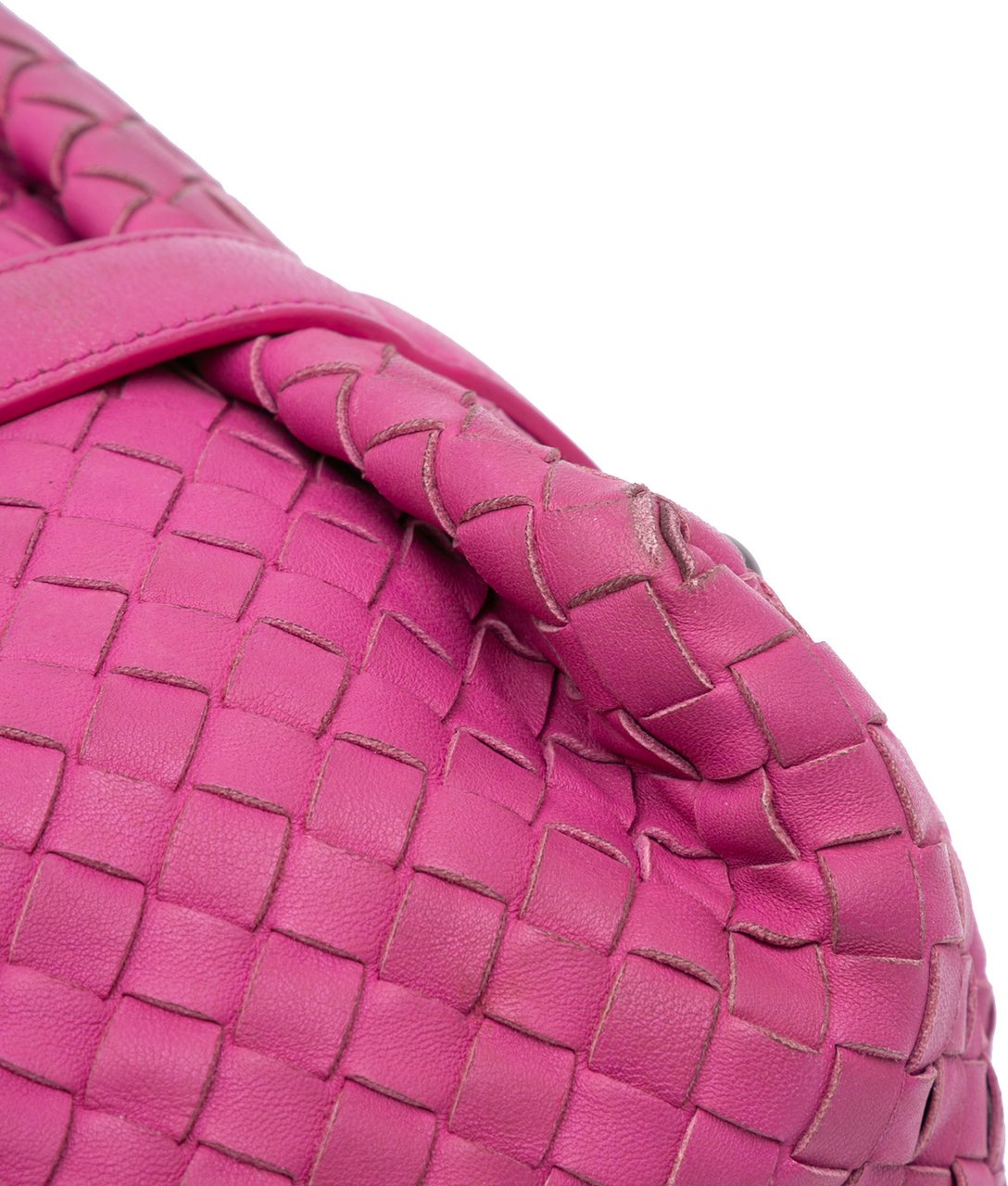 Bottega Veneta Nappa Intrecciato Montaigne Shoulder Bag Roze