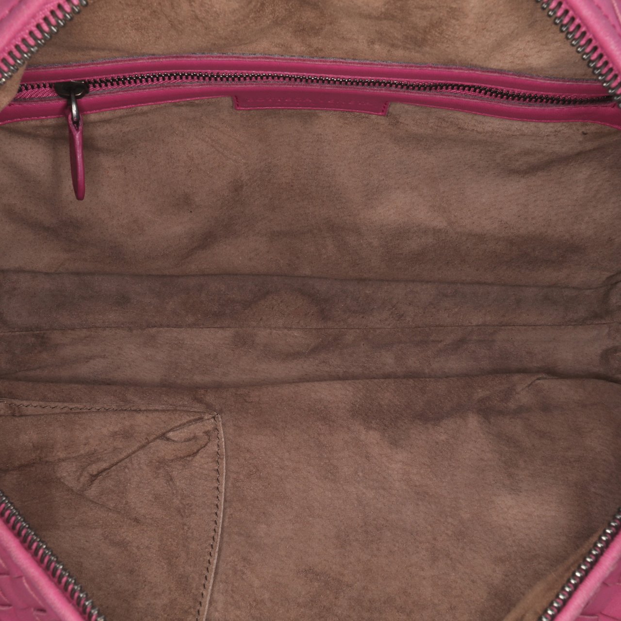 Bottega Veneta Nappa Intrecciato Montaigne Shoulder Bag Roze