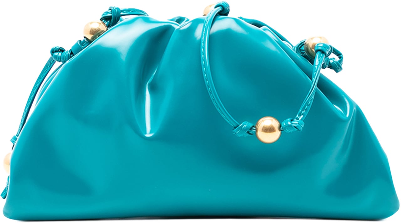 Bottega Veneta Patent Beaded Strap The Mini Pouch Crossbody Blauw