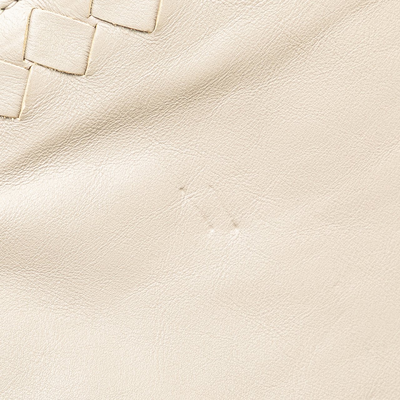 Bottega Veneta Leather Intrecciato Side Zip Tote Grijs