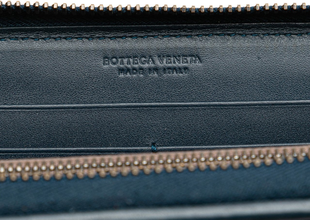 Bottega Veneta Nappa Intrecciato Zip Around Long Wallet Blauw