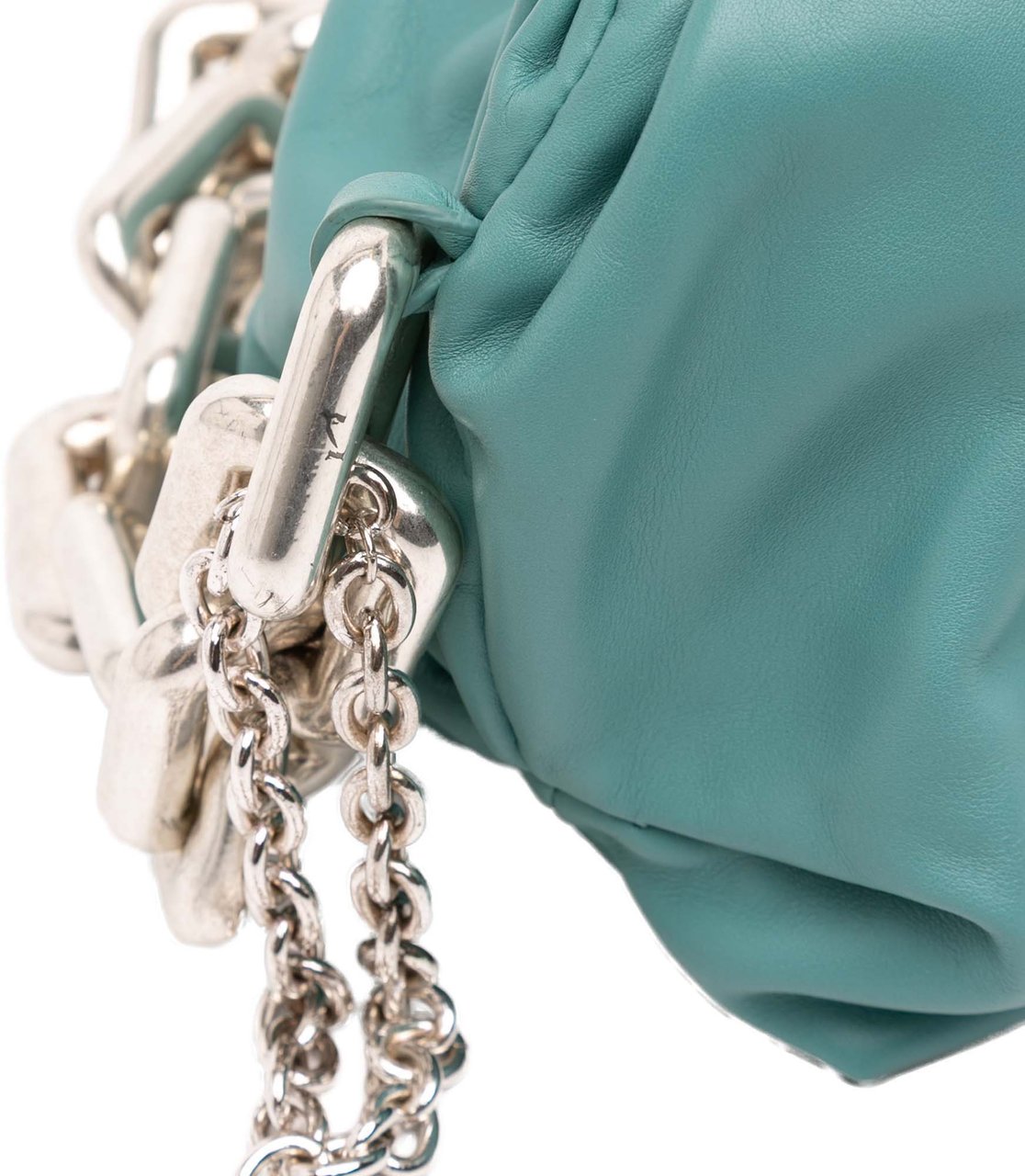 Bottega Veneta Lambskin Chain Pouch Blauw