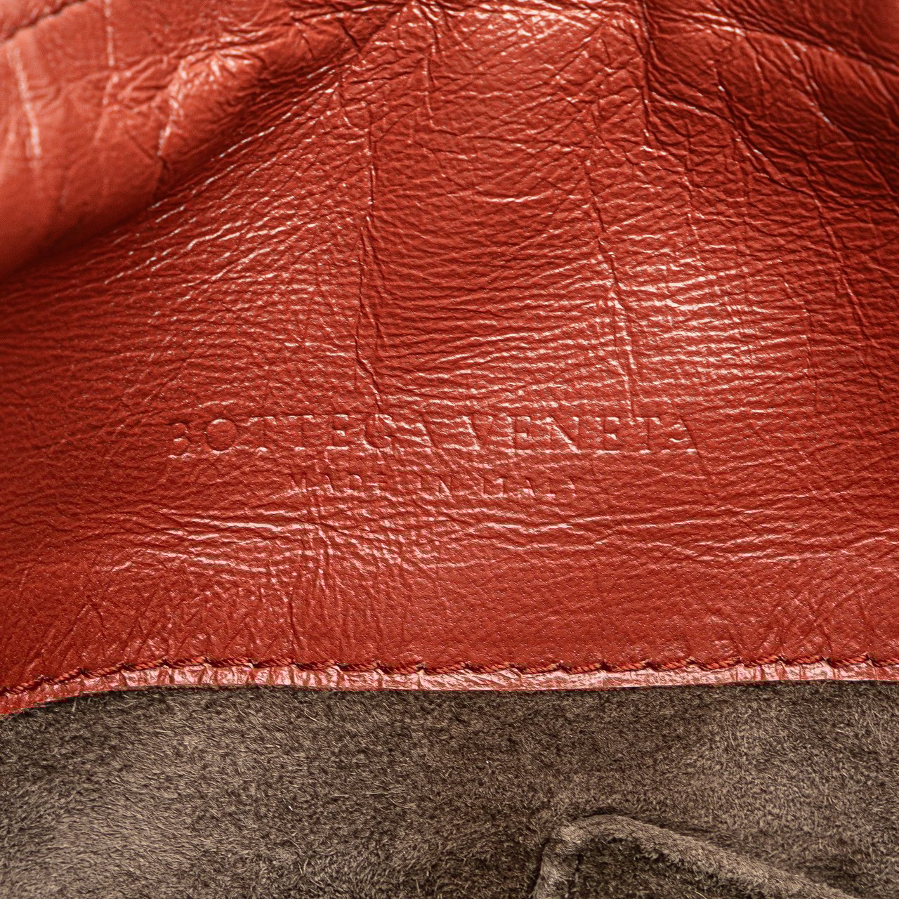 Bottega Veneta Intrecciato Trimmed Nappa Top Handle Bag Rood