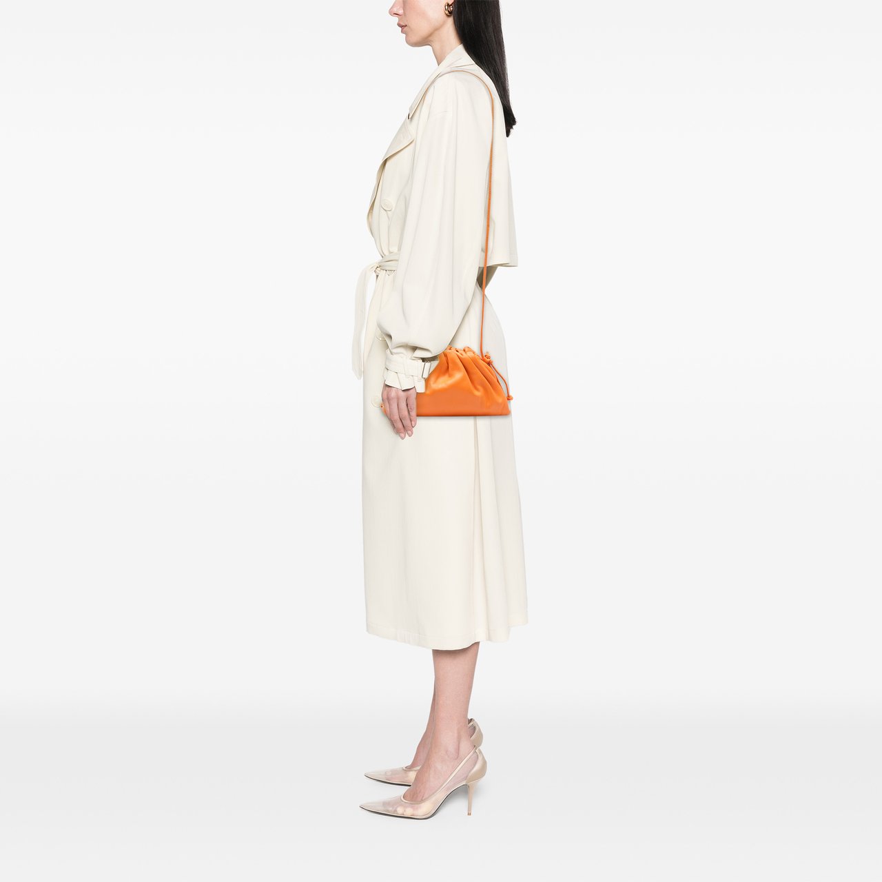 Bottega Veneta Lambskin The Mini Pouch Crossbody Oranje