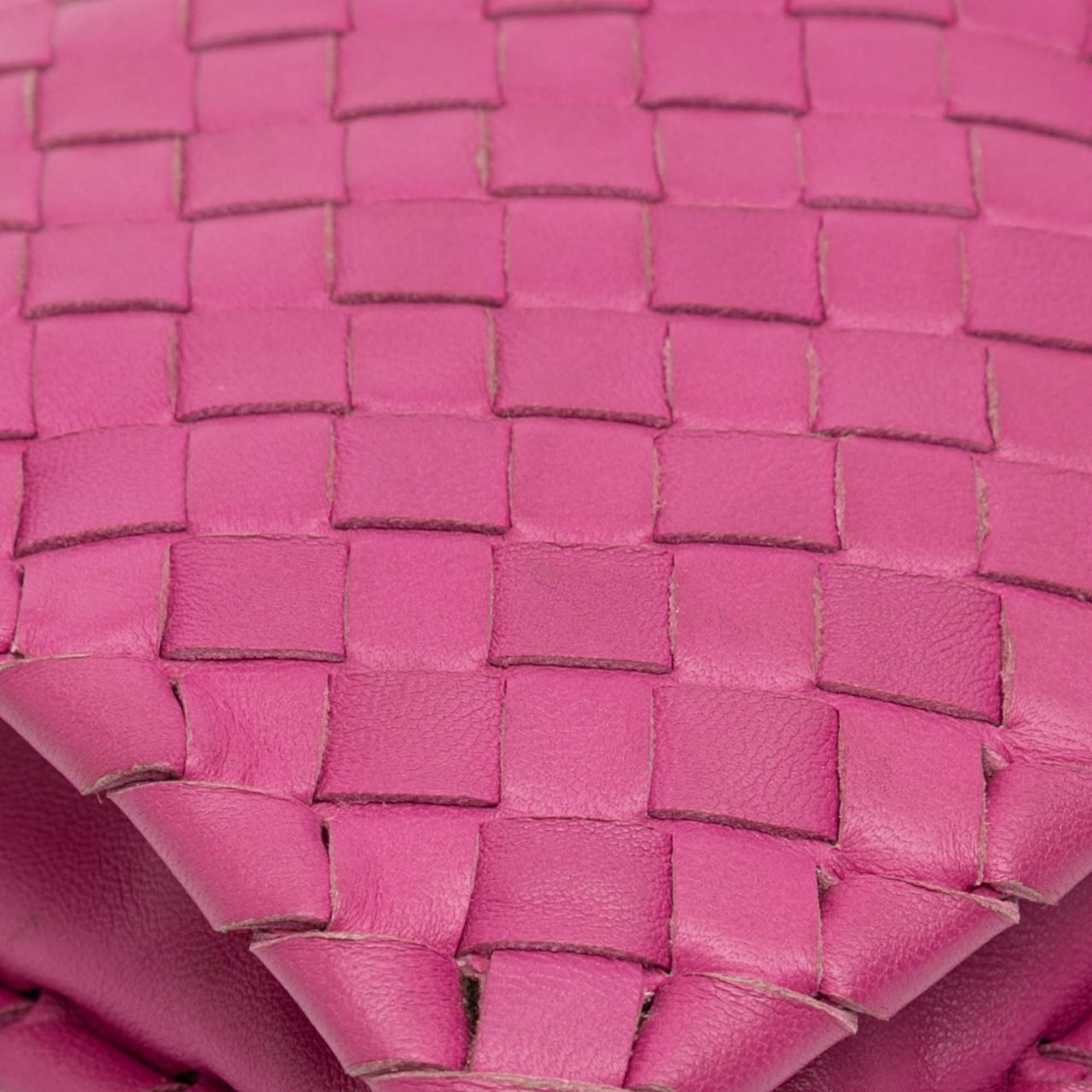 Bottega Veneta Nappa Intrecciato Turn Lock Clutch Roze