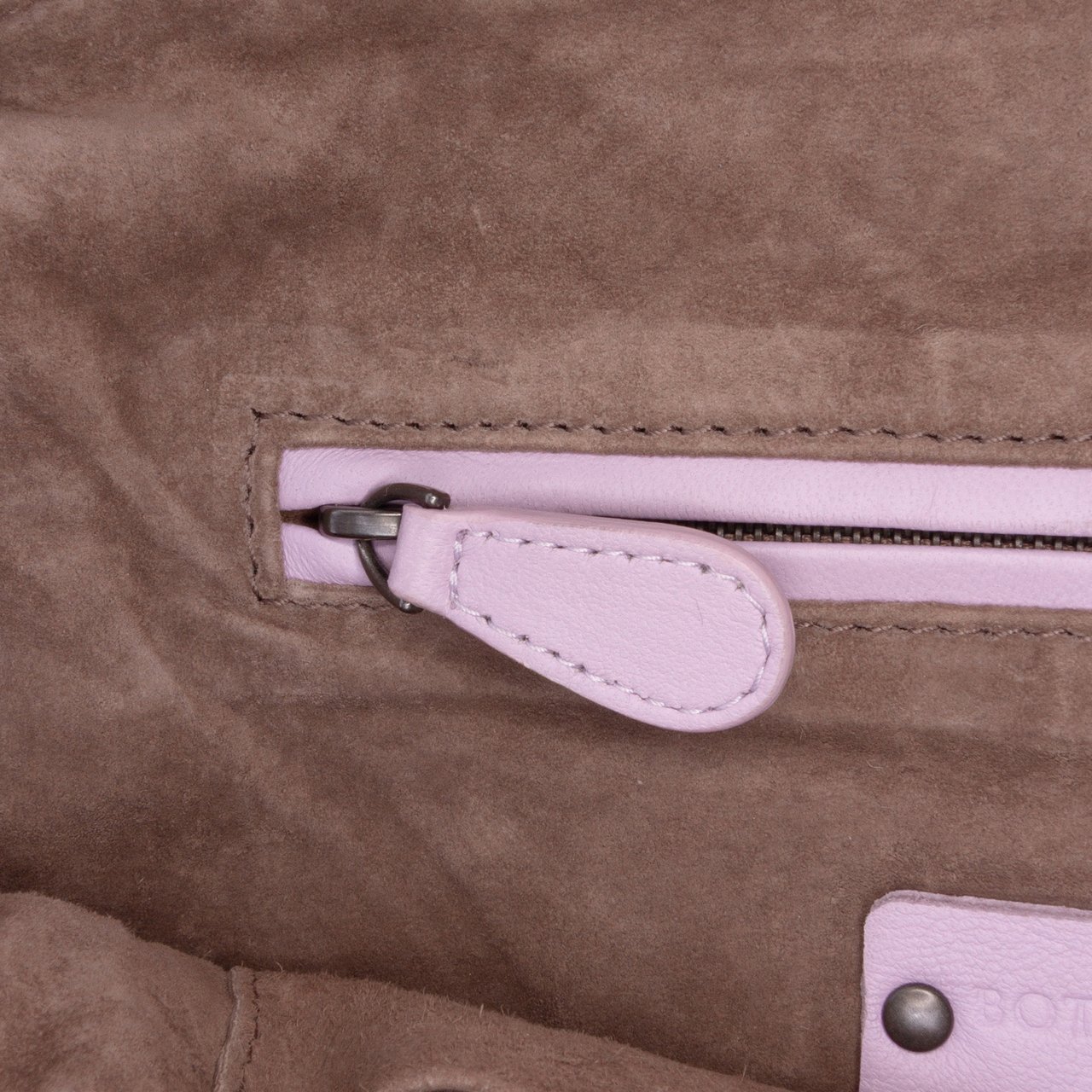 Bottega Veneta Nappa Intrecciato Nodini Crossbody Paars