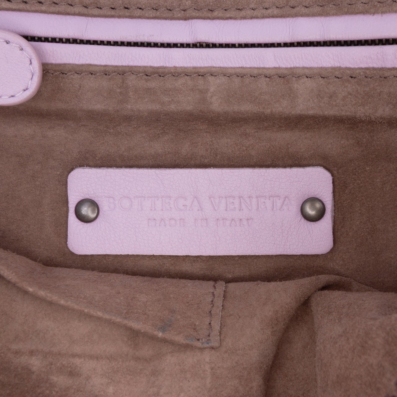 Bottega Veneta Nappa Intrecciato Nodini Crossbody Paars