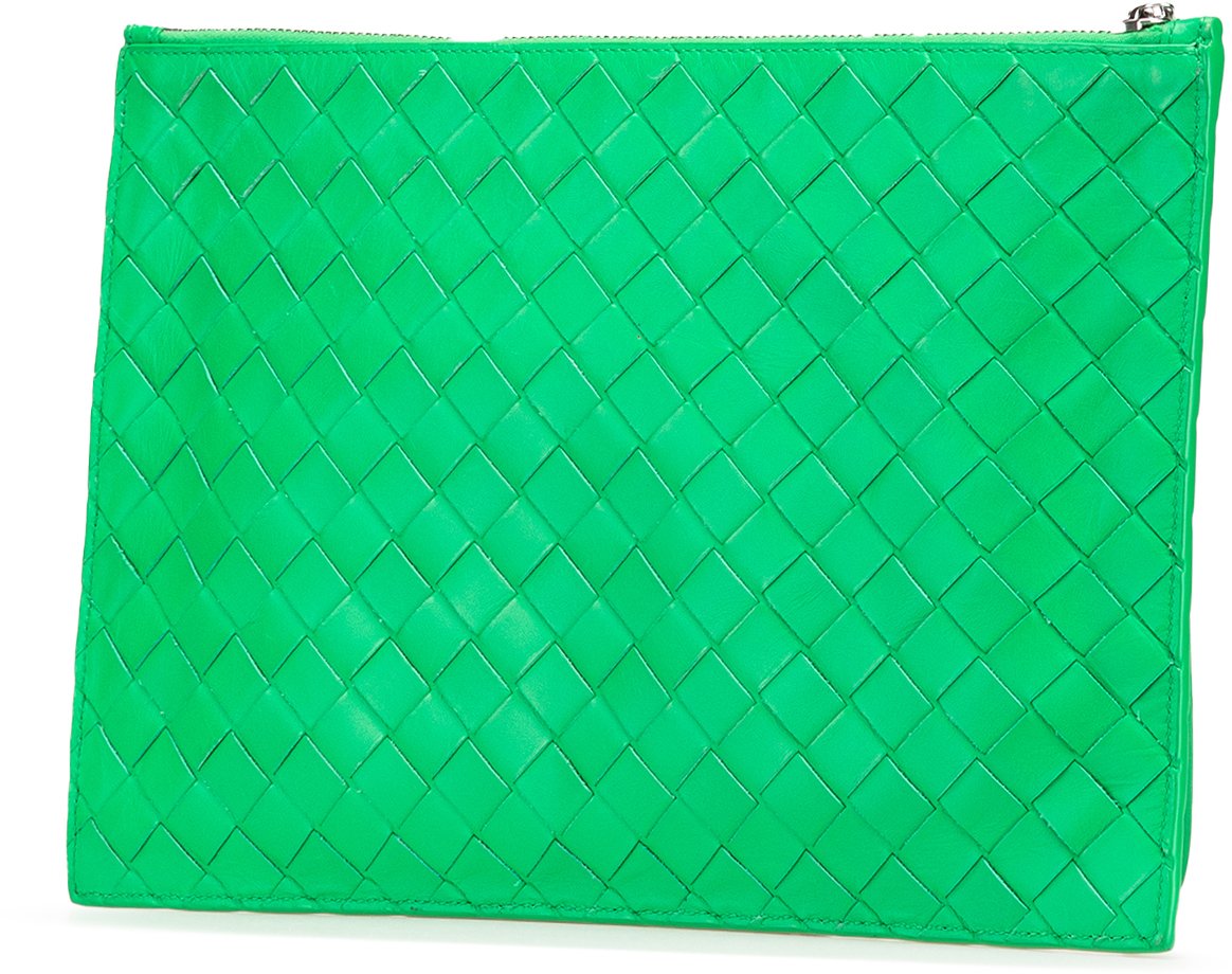 Bottega Veneta Intrecciato Leather Clutch Groen