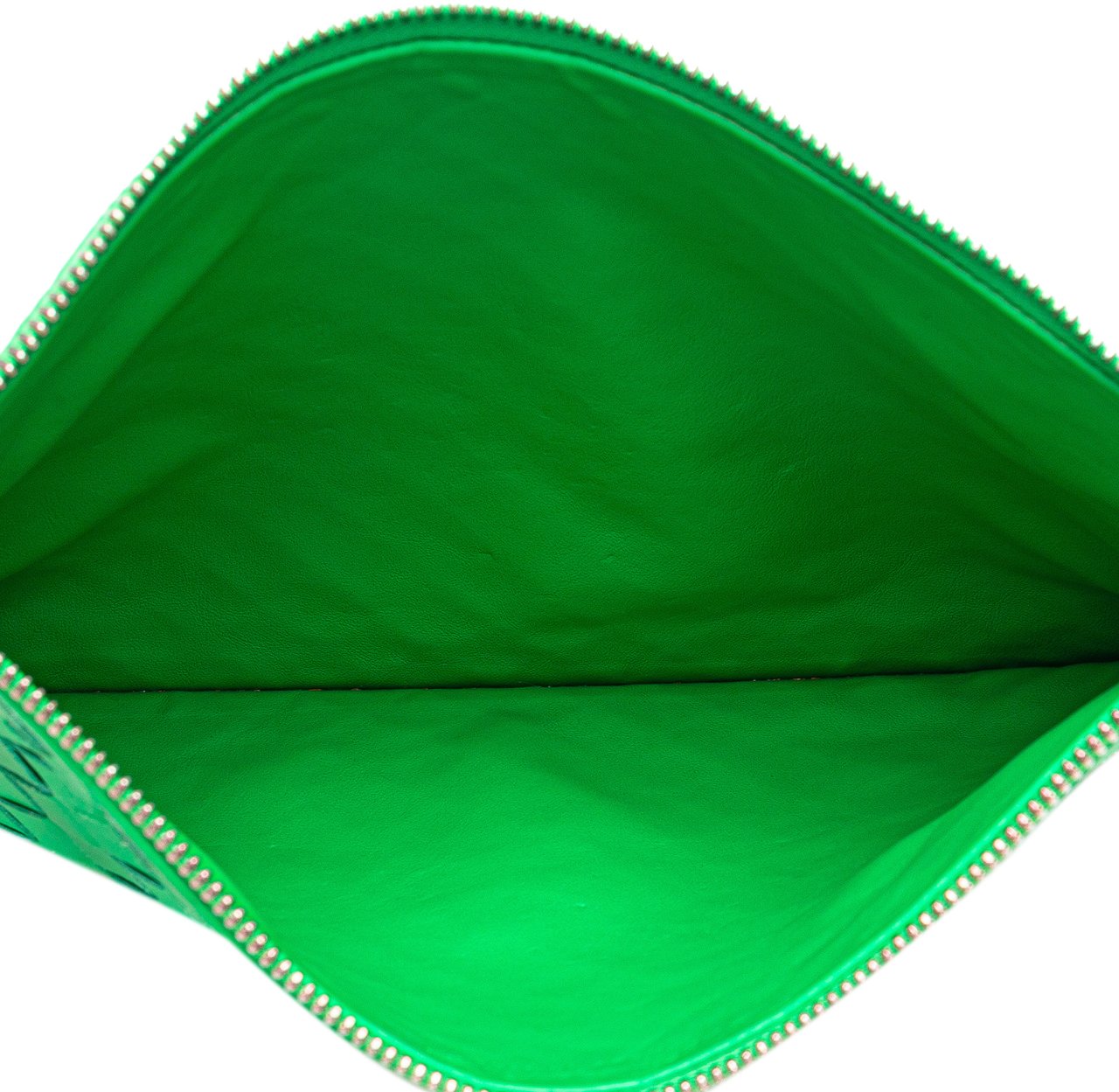 Bottega Veneta Intrecciato Leather Clutch Groen